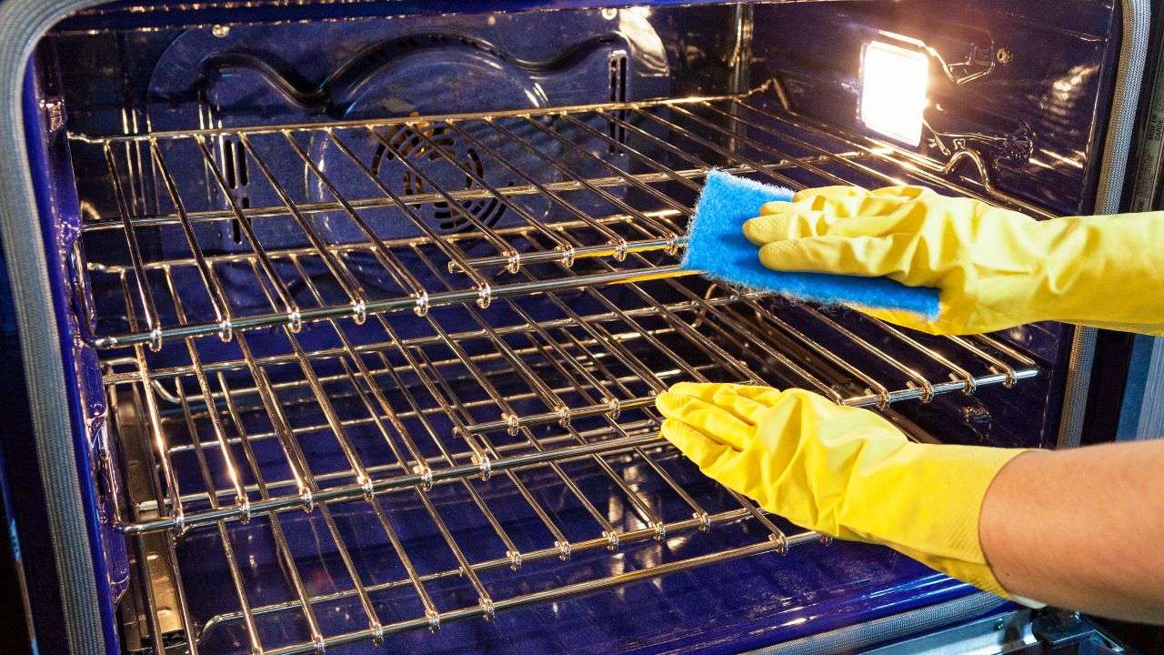 how to clean oven 1