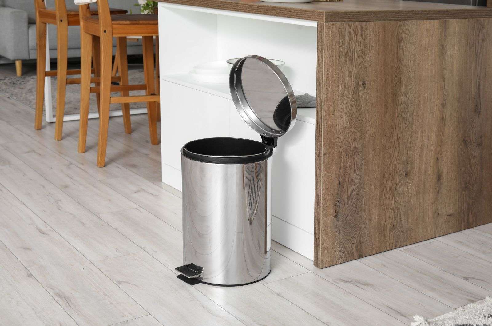 deodorise your stinky bins