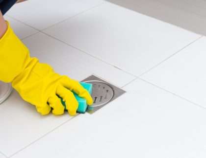 how to clean bathroom drains