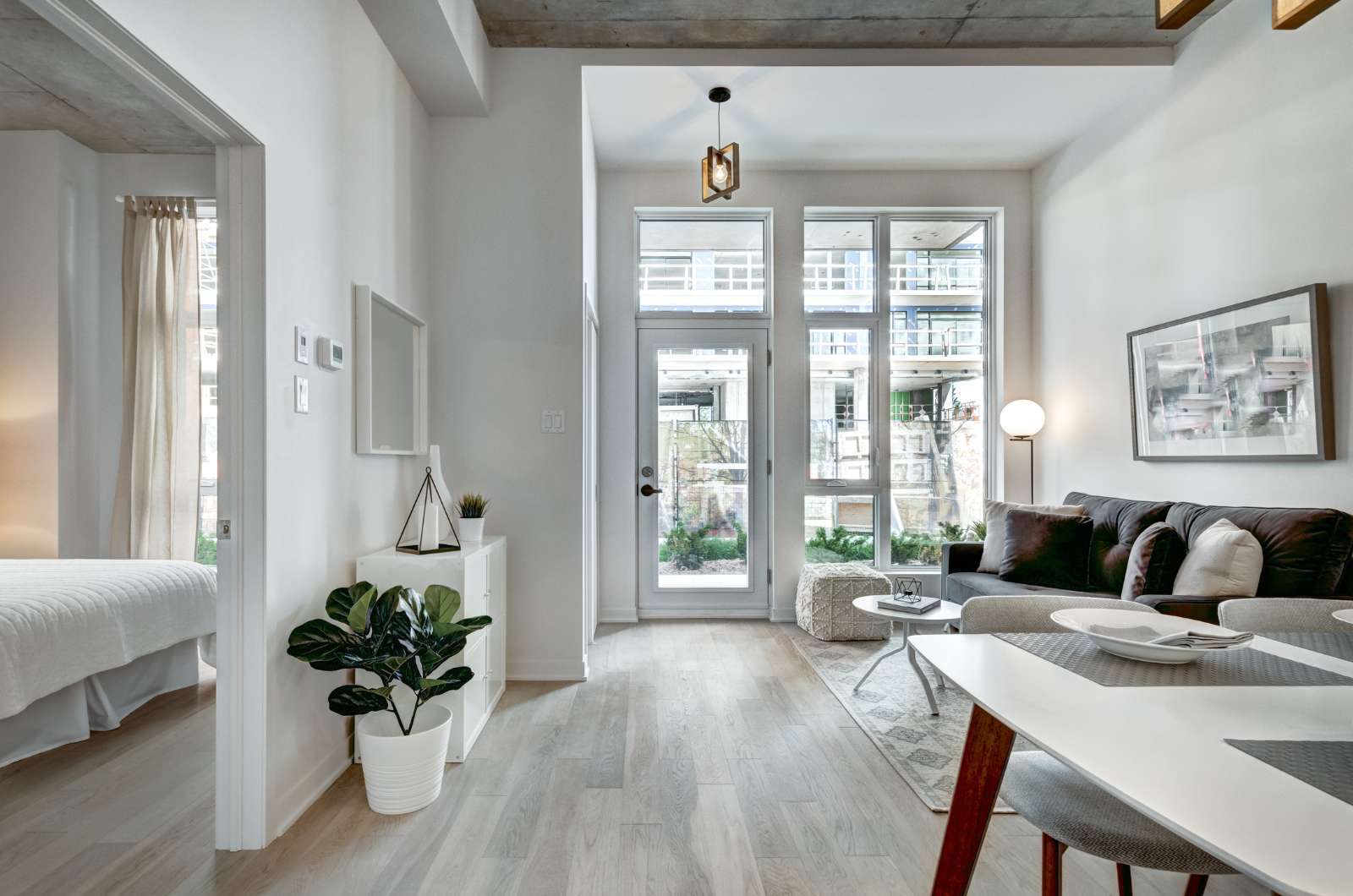 Professional Apartment Cleaning for Every Household